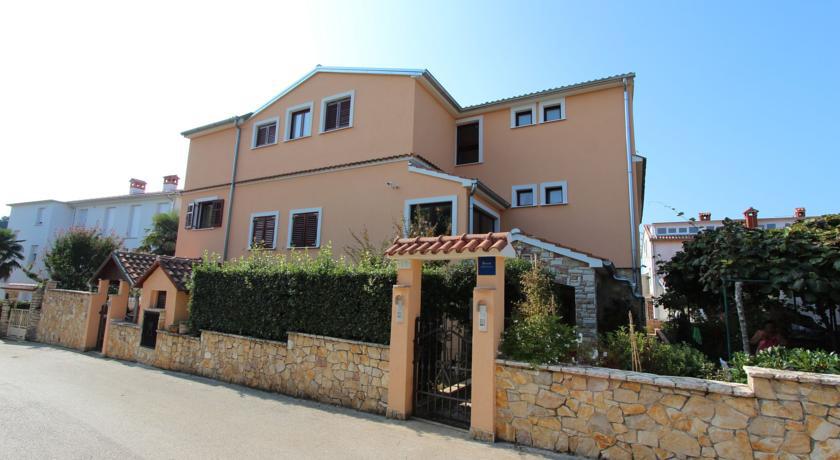 Apartments Villa Nikola Rovinj Exterior photo